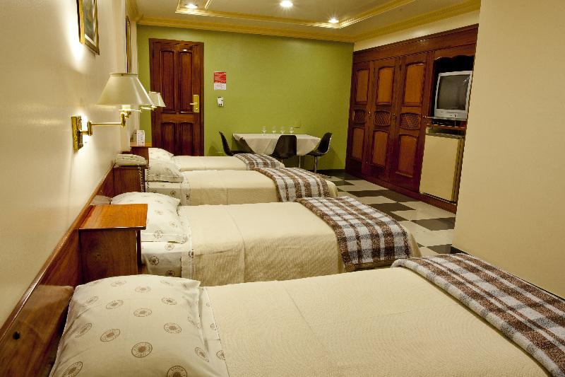 מנאוס Lider Hotel מראה חיצוני תמונה