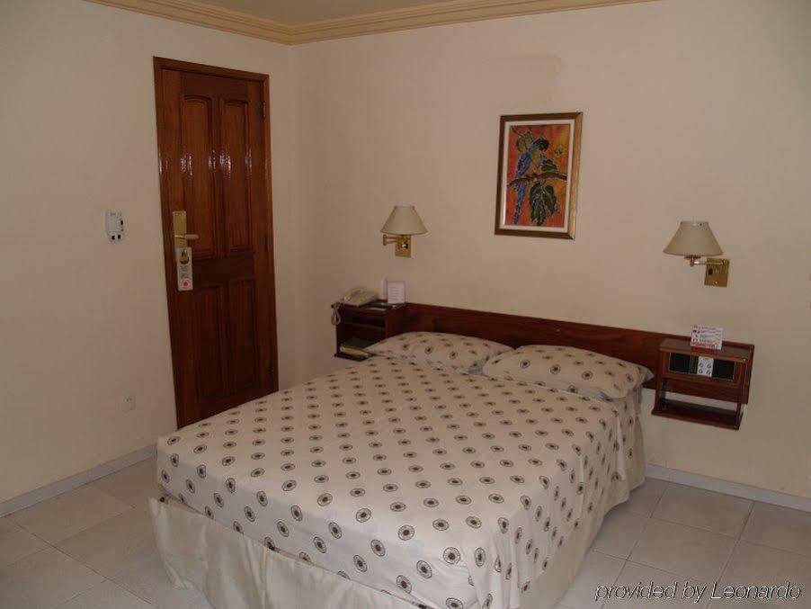 מנאוס Lider Hotel מראה חיצוני תמונה