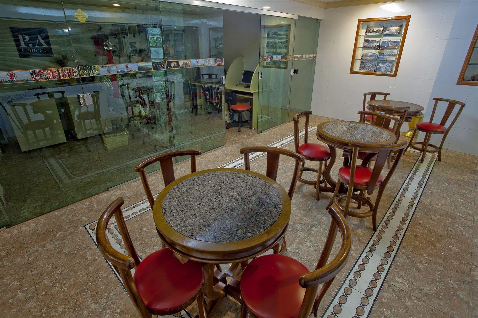 מנאוס Lider Hotel מראה חיצוני תמונה
