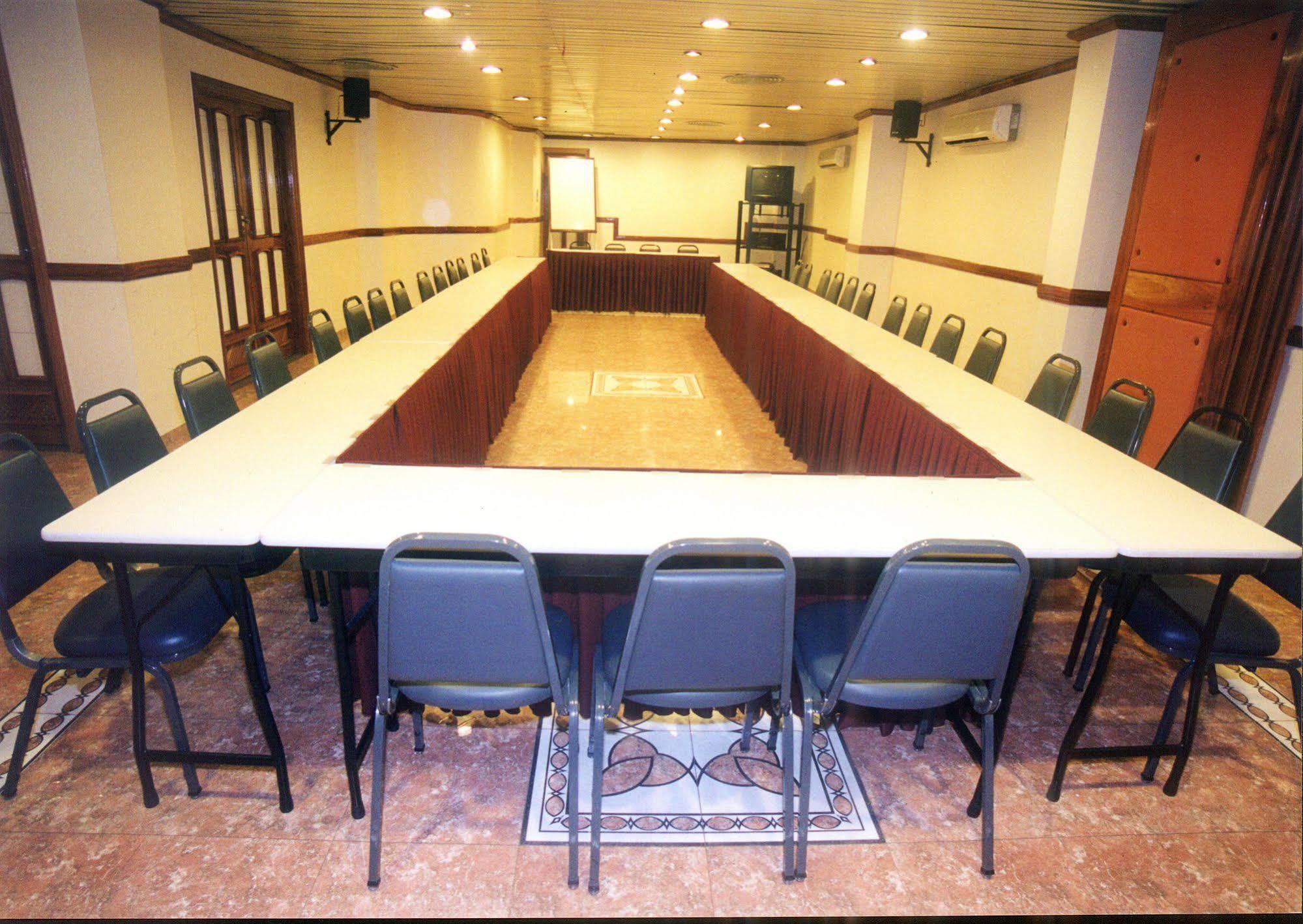 מנאוס Lider Hotel מראה חיצוני תמונה